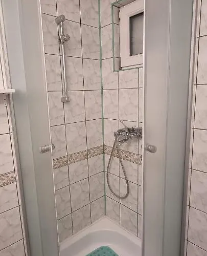 Pod Losiem アパート