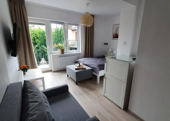 Pod Losiem ムジェジノ