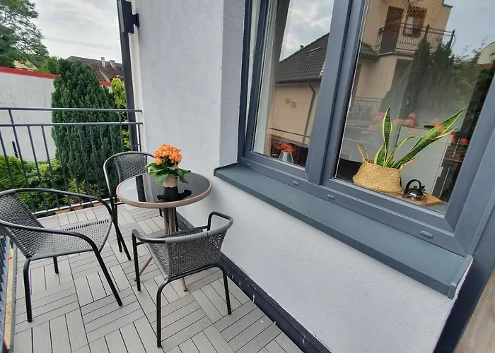 Pod Losiem ムジェジノ